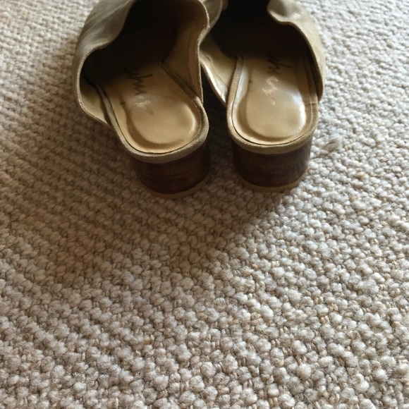 Shoes - Picture 2 of 3